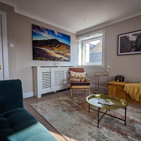 Beautiful Spacious Central Flat, Pitlochry Esterno foto